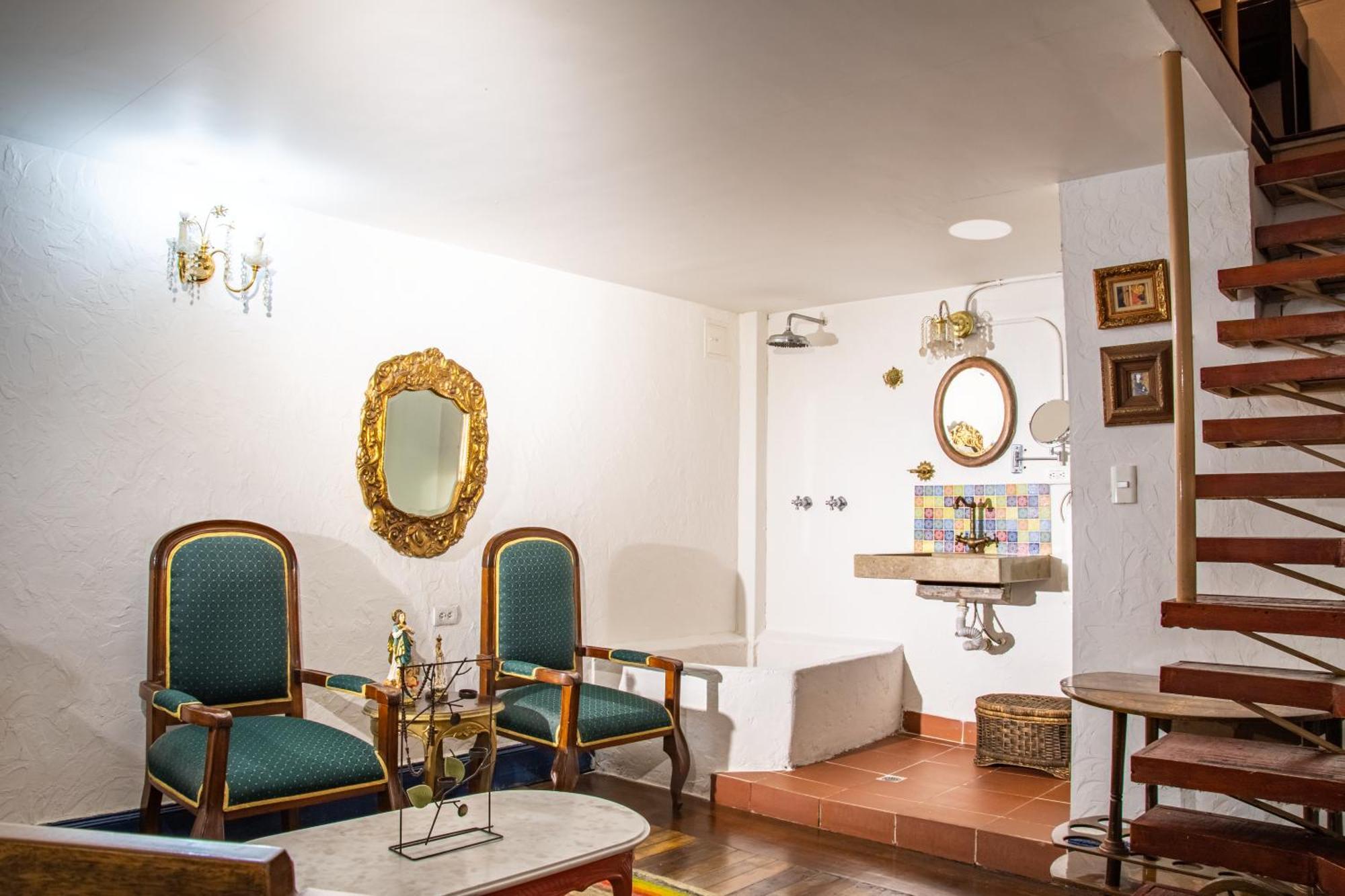 Hotel Casa De La Luz Богота Екстериор снимка